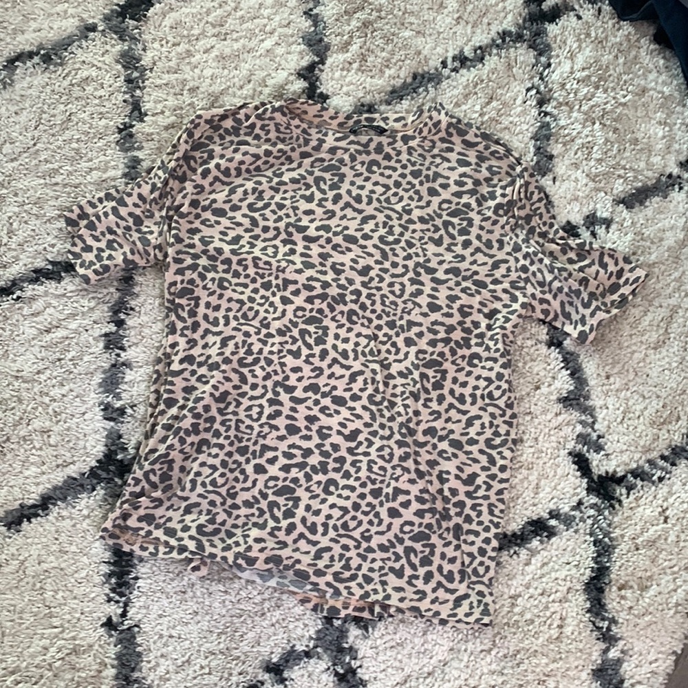 Leopard print t shirt